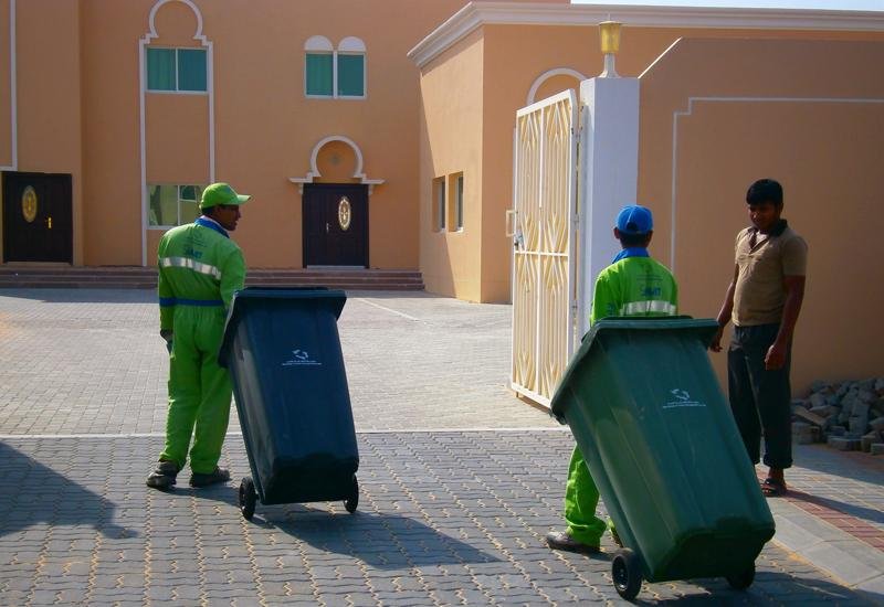 trash removal dubai